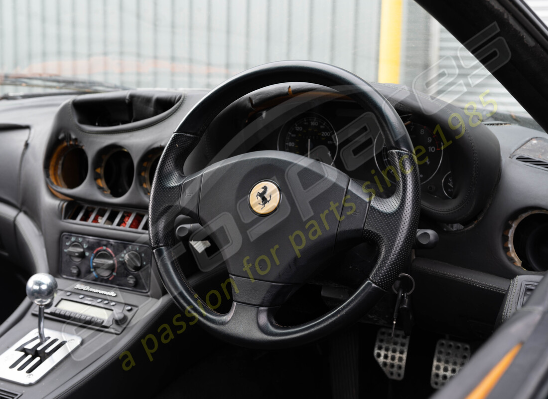ferrari 550 maranello con 122523, preparándose para desmantelar #16
