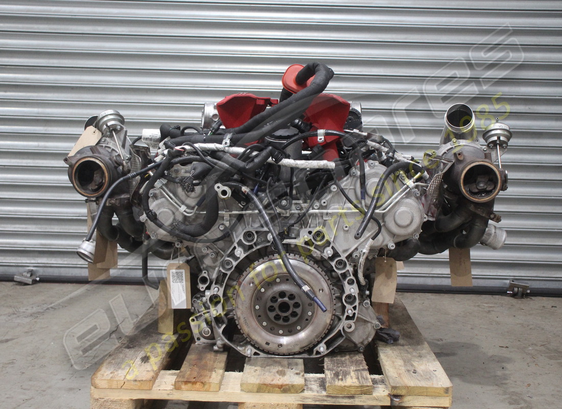 ferrari 488 challenge engine with 840 kilometers, being prepared for dismantling #2
