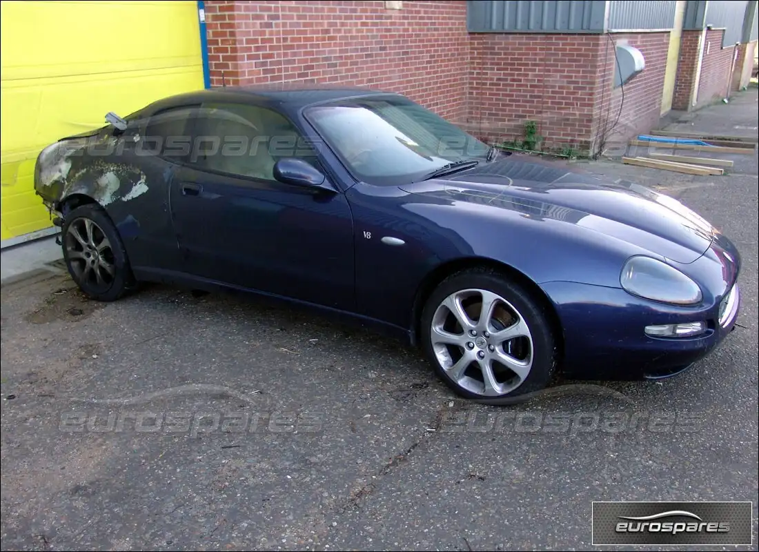 maserati 4200 coupe (2003) con 60,012 miles, preparándose para desmantelar #5