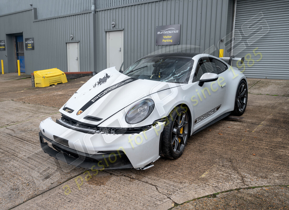 porsche 2023 (992-1 gt3/rs/st) preparándose para el desmantelamiento en eurospares