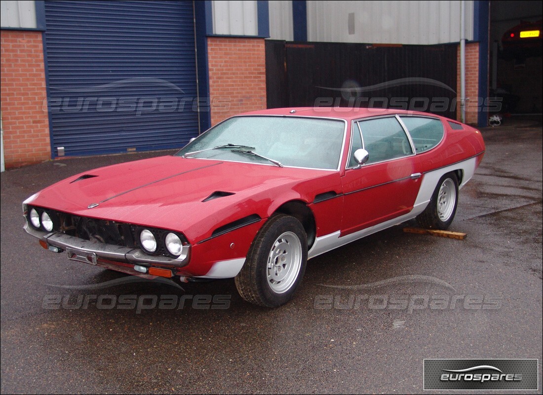 lamborghini espada preparándose para el desmantelamiento en eurospares