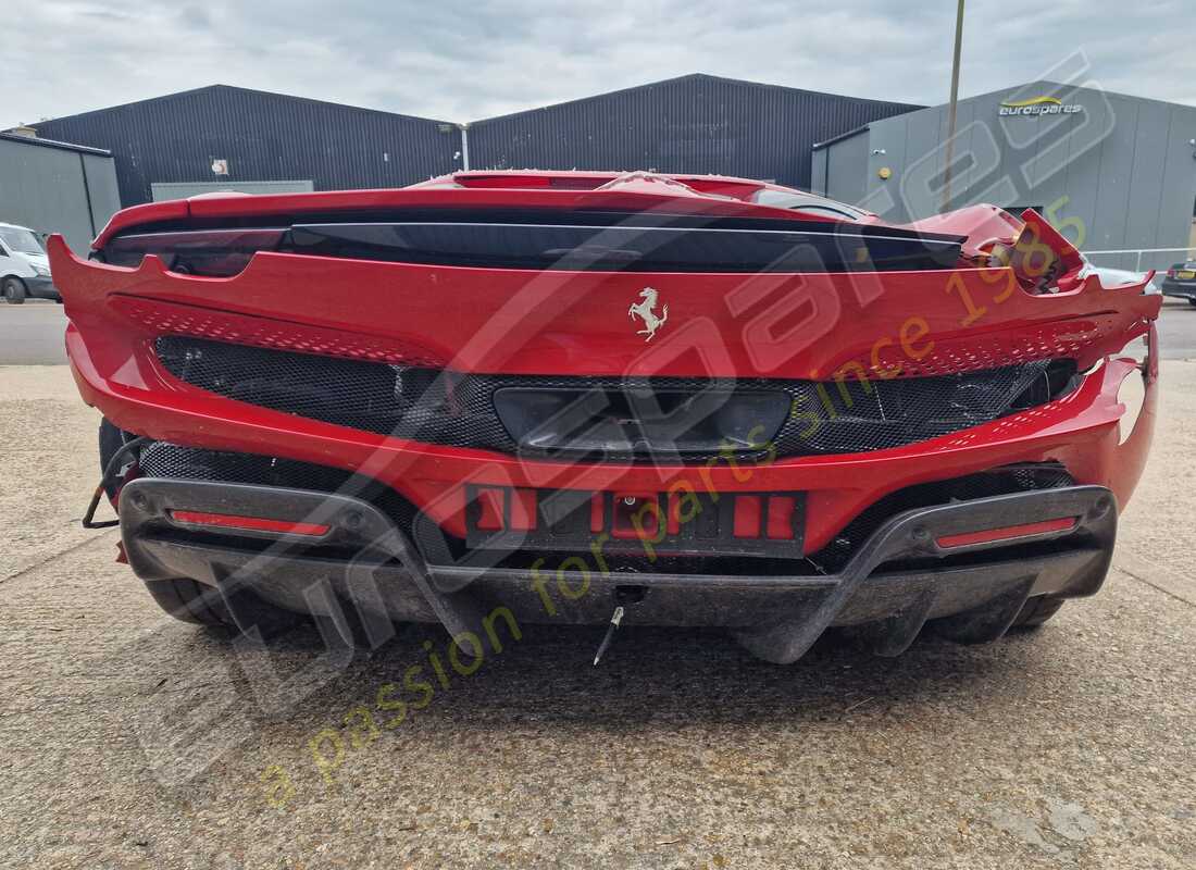ferrari 296 gts con 2525 millas, preparándose para el desmantelamiento de #4