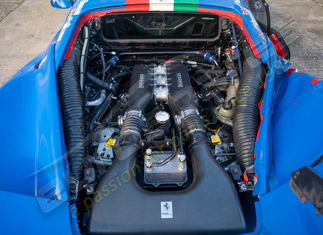 ferrari 458 challenge con 28080 kms, en preparación para el desmantelamiento #13