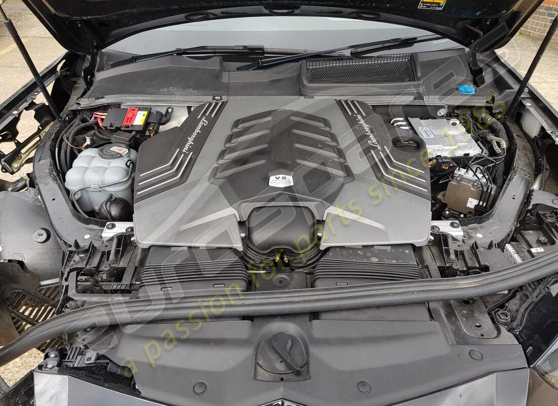 lamborghini urus (2020) con 16,266 miles, preparándose para desmantelar #17