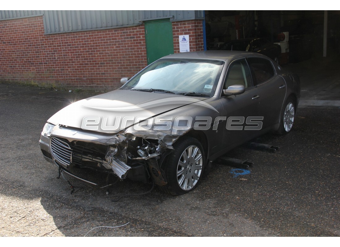 maserati qtp. (2005) 4.2 preparándose para el desmantelamiento en eurospares