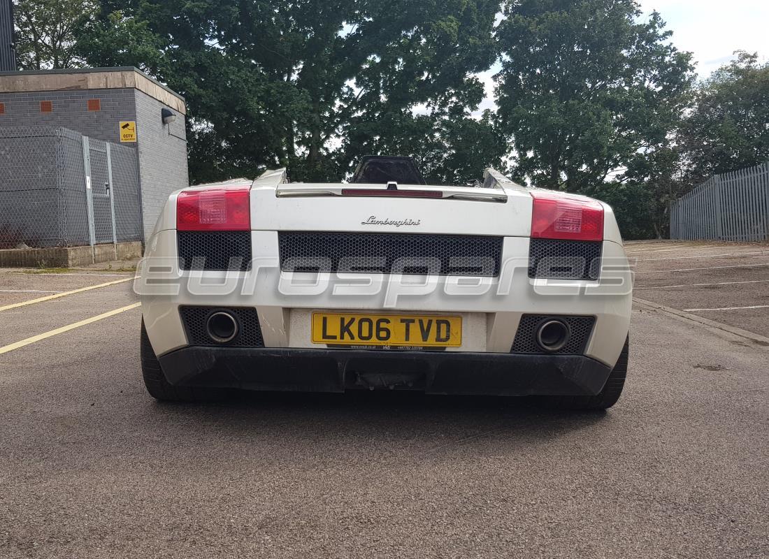 lamborghini gallardo coupe (2006) con desconocido, preparándose para desmantelar #4