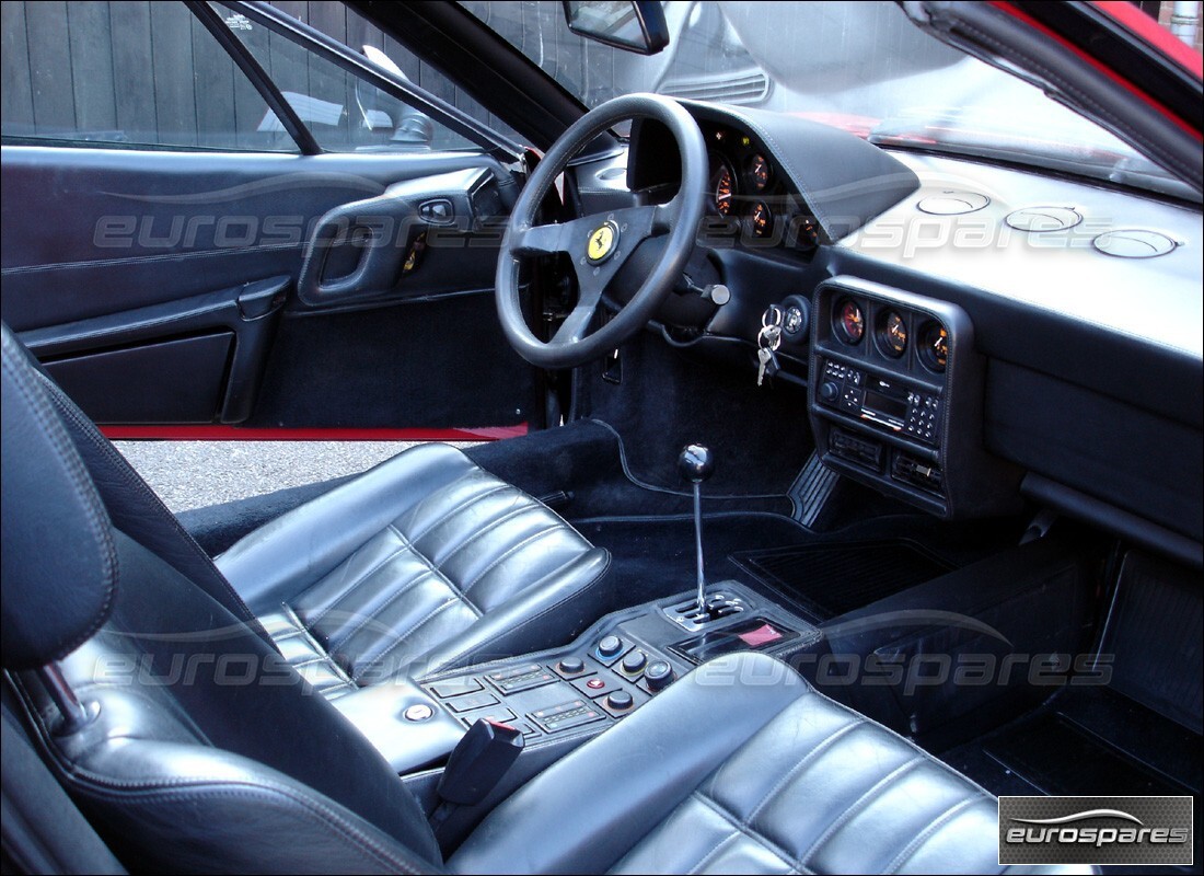 ferrari 328 (1988) con 49,000 kilómetros, en preparación para desmantelamiento #7