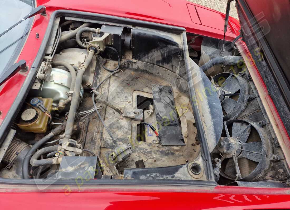 ferrari 328 (1985) con 28,673 kilómetros, en preparación para desmantelamiento #16