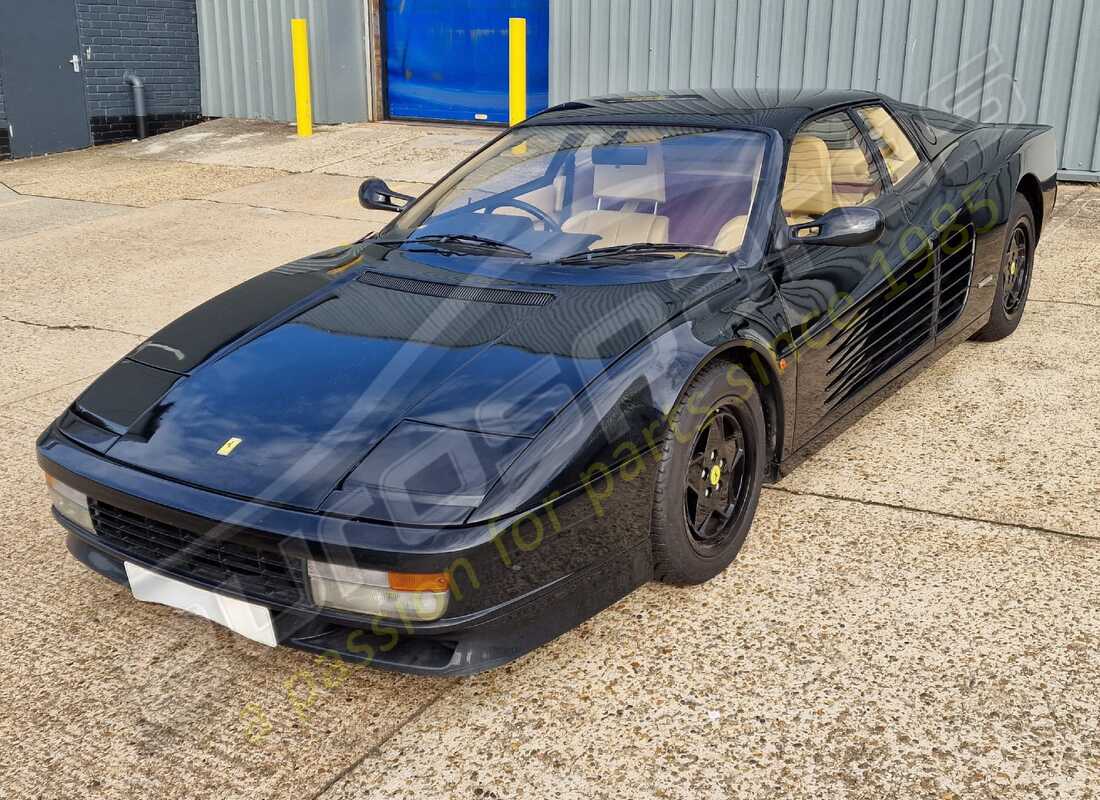 ferrari testarossa (1990) con 35,976 miles, preparándose para desmantelar #1