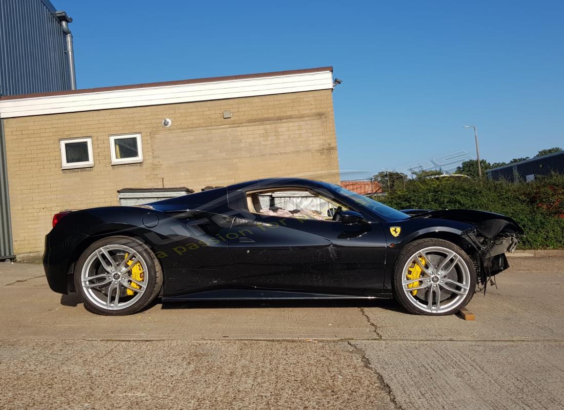 ferrari 488 spider (rhd) con 4,045 miles, preparándose para desmantelar #6