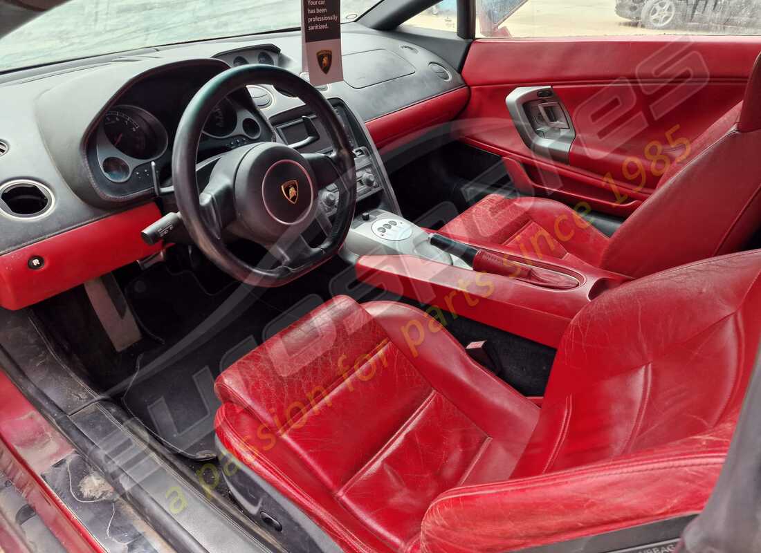 lamborghini gallardo coupe (2006) con 51,770 kilómetros, en preparación para desmantelamiento #10