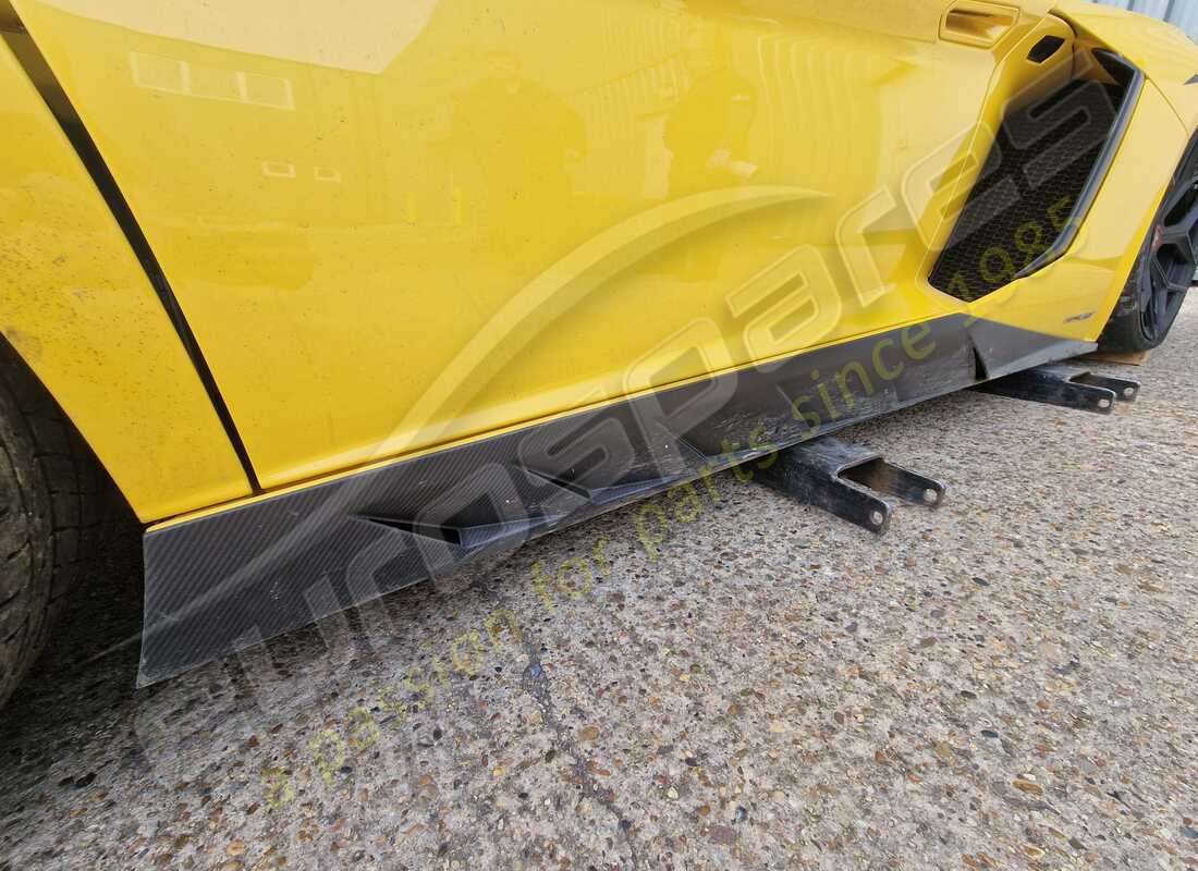 lamborghini lp750-4 sv coupe (2016) con 6,468 miles, preparándose para desmantelar #17