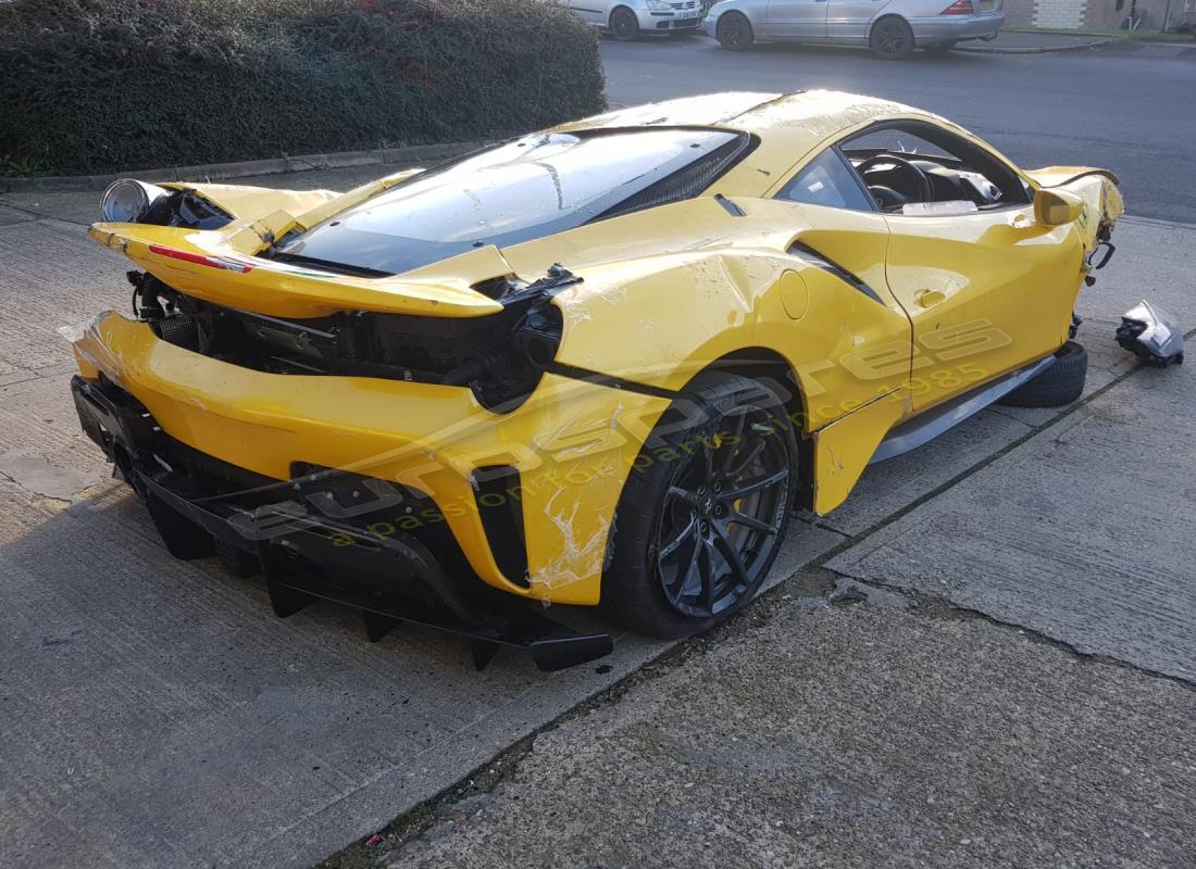 ferrari 488 pista con 482 millas, preparándose para el desmantelamiento #7