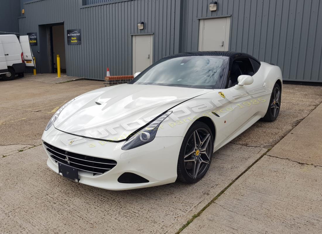 ferrari california t (europe) preparándose para el desmantelamiento en eurospares