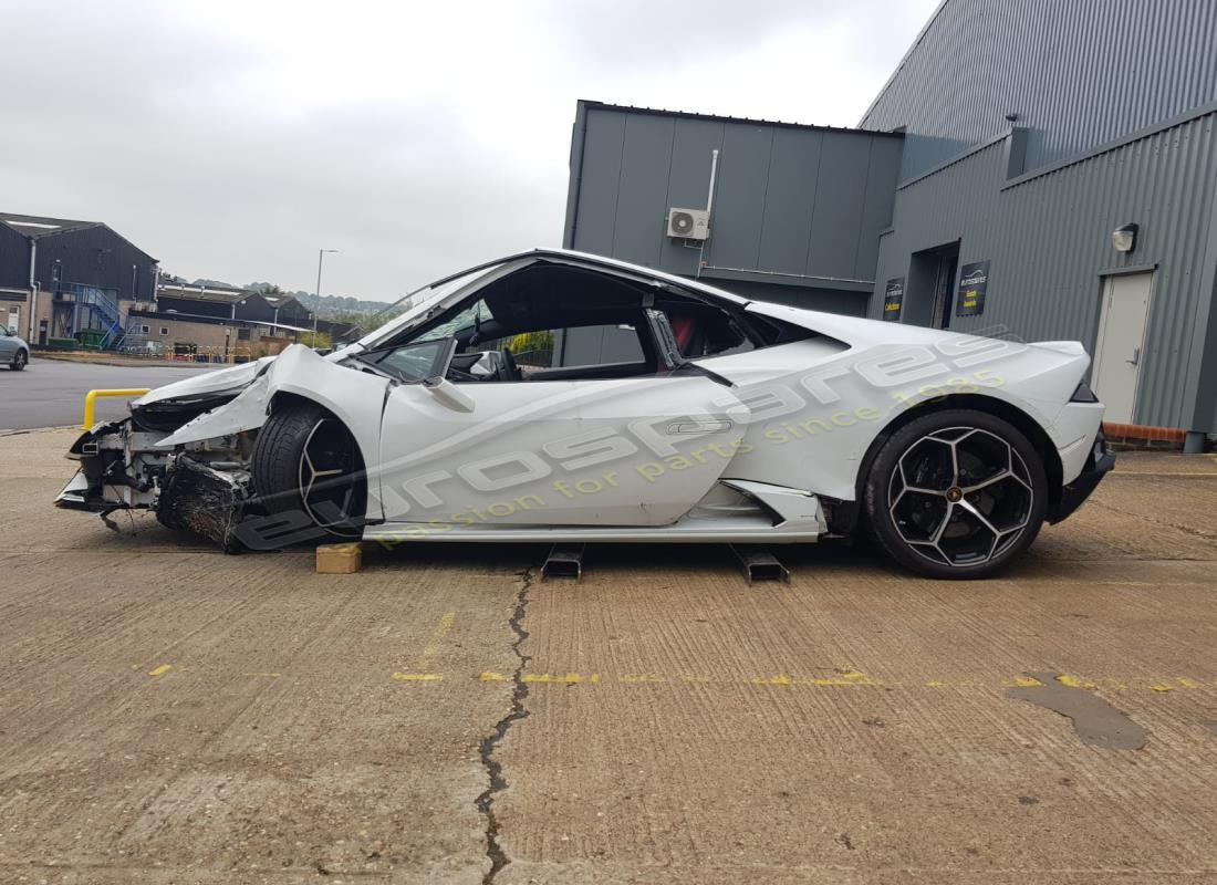 lamborghini evo coupe (2020) con 5,552 miles, preparándose para desmantelar #2