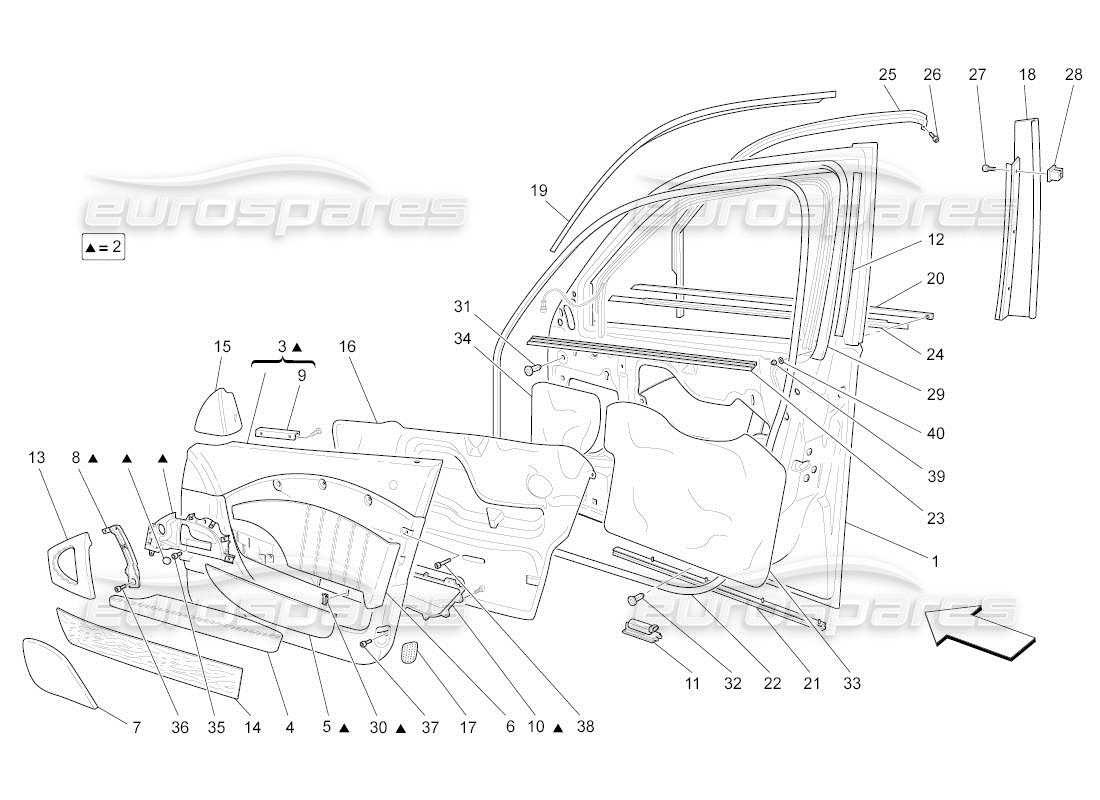 maserati qtp. (2011) 4.7 auto puertas delanteras: diagrama de piezas de los paneles embellecedores