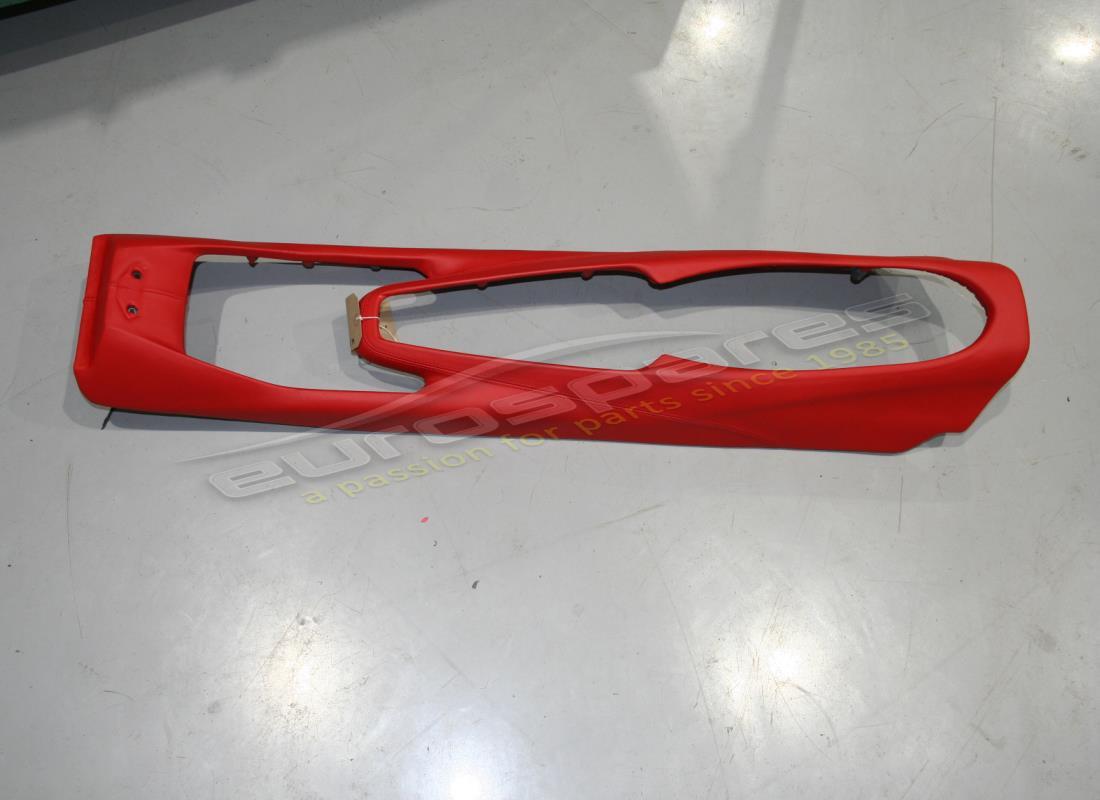 ESTRUCTURA DE LA UNIDAD DE CONSOLA CENTRAL Ferrari USADA. NÚMERO DE PIEZA 834066.. (1)