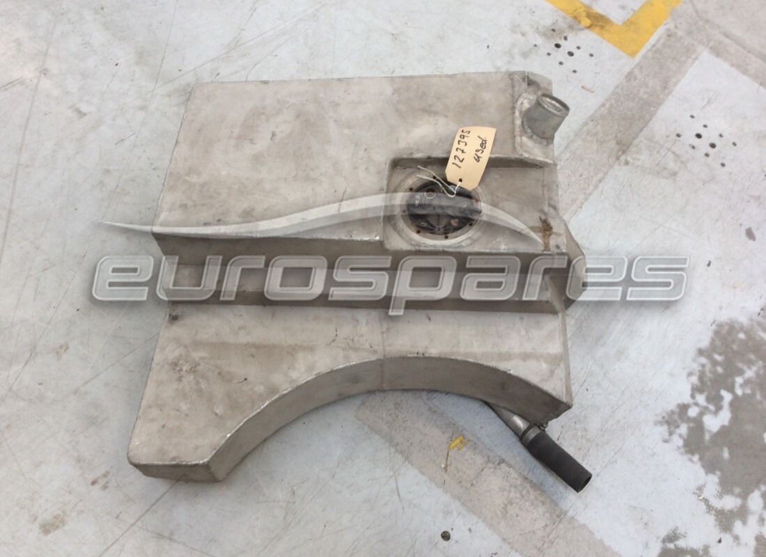USADO Ferrari TANQUE DE COMBUSTIBLE LH >500 . NÚMERO DE PIEZA 127395 (1)