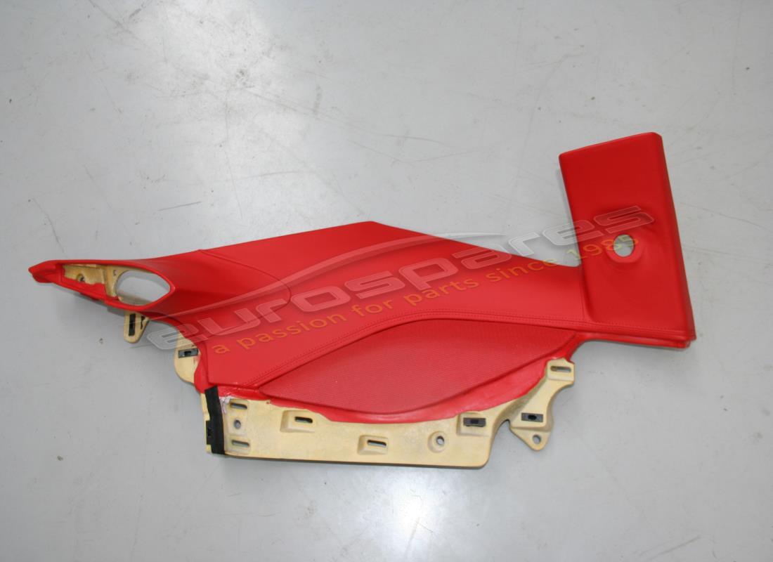 EMBELLECEDOR DE SUJECIÓN DE LUZ DE CABINA TRASERA IZQUIERDA Ferrari USADO. NÚMERO DE PIEZA 846025.. (1)