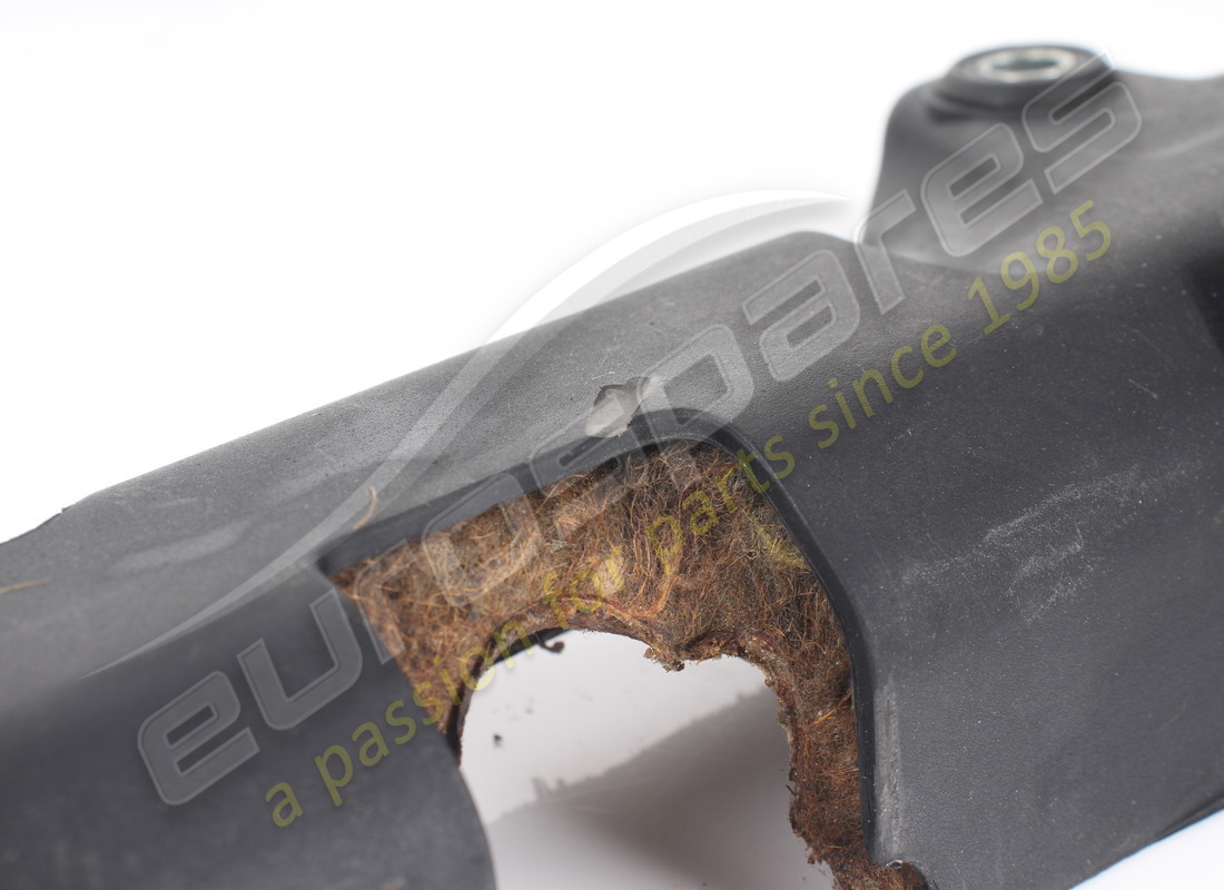 AISLAMIENTO FERRARI USADO. NÚMERO DE PARTE 256322 (4) aislamiento ferrari usado. número de parte 256322 (4)