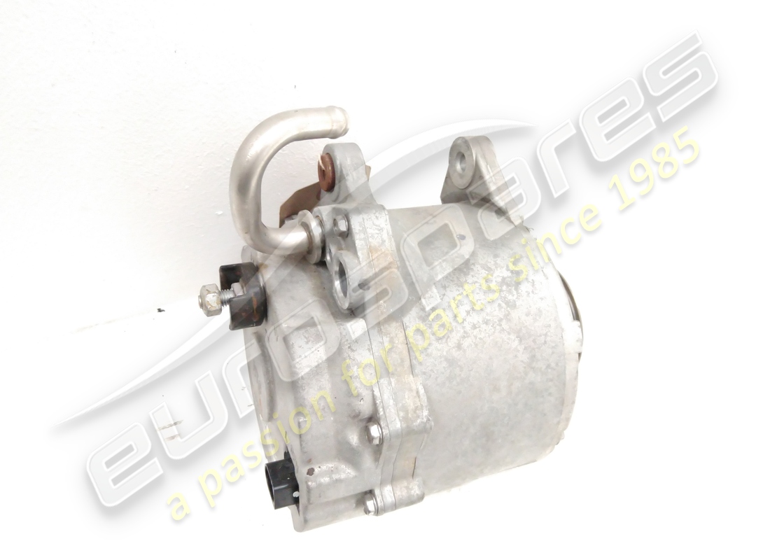 alternador lamborghini usado. número de parte 079903021r (3)