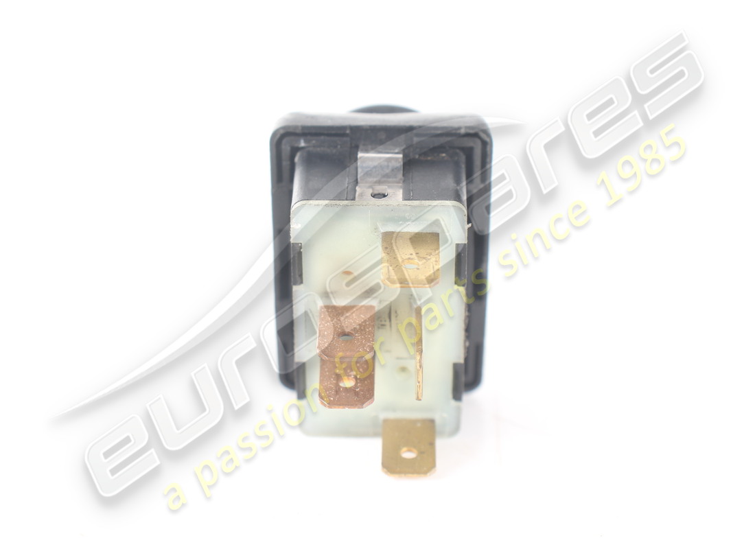 PULSADOR USADO FERRARI. NÚMERO DE PIEZA 180666 (4) pulsador usado ferrari. número de pieza 180666 (4)