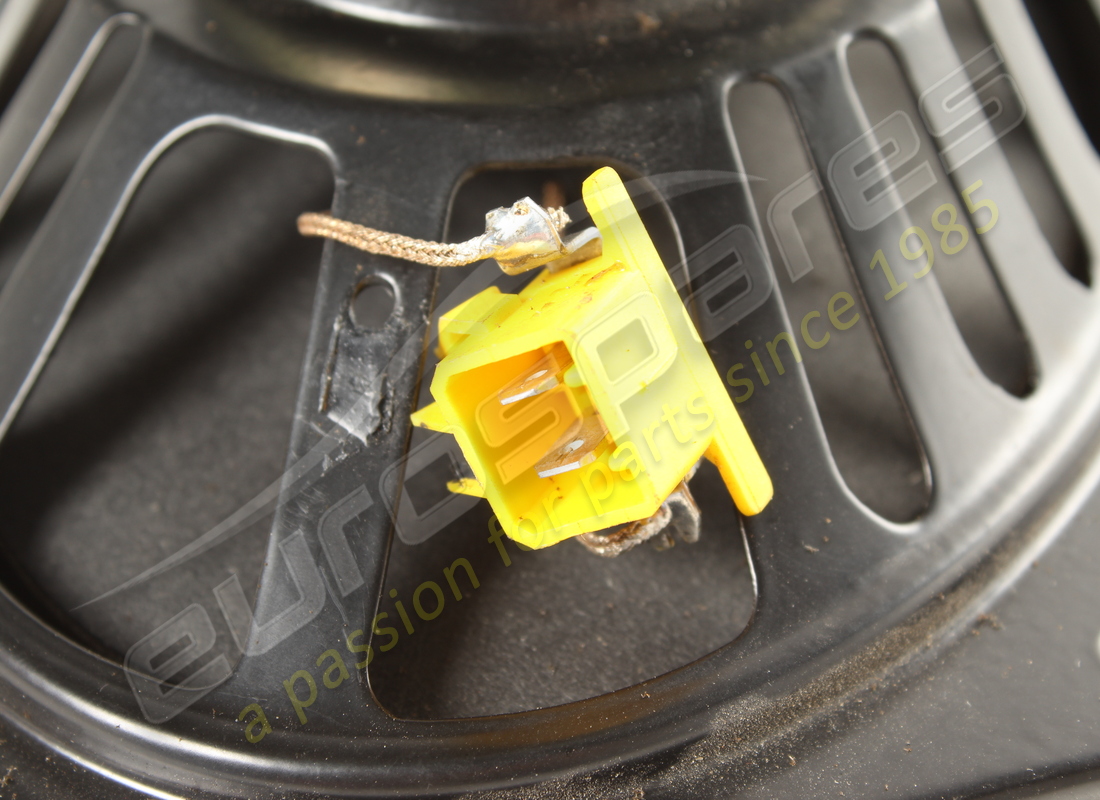 woofer de altavoz ferrari usado. número de parte 169209 (3)