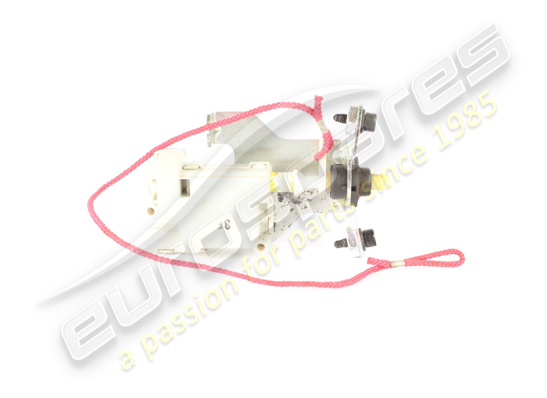 ACTUADOR DE TAPA DE LLENADO DE COMBUSTIBLE Ferrari COMPLETO USADO. NÚMERO DE PARTE 84483700 (1)
