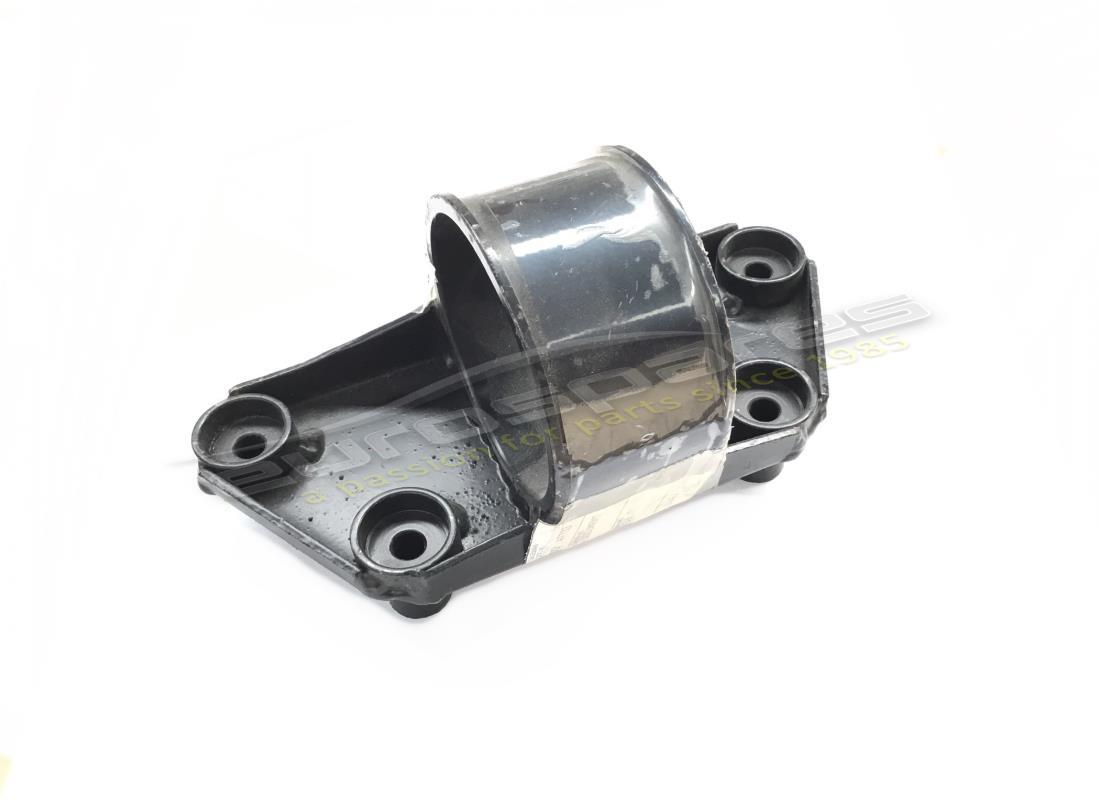 nuevo soporte trasero del diferencial maserati. número de pieza 386200169 (1)