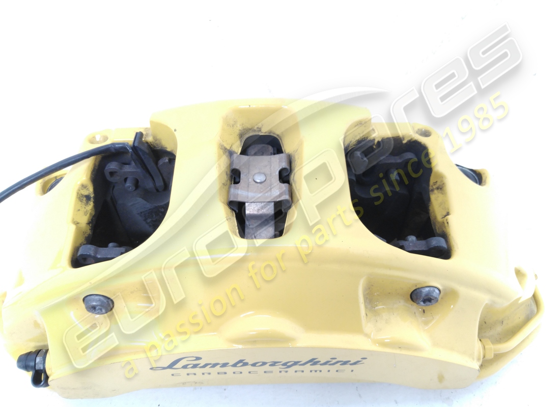 pinza delantera ccb lamborghini usada. número de parte 470615105q (2)