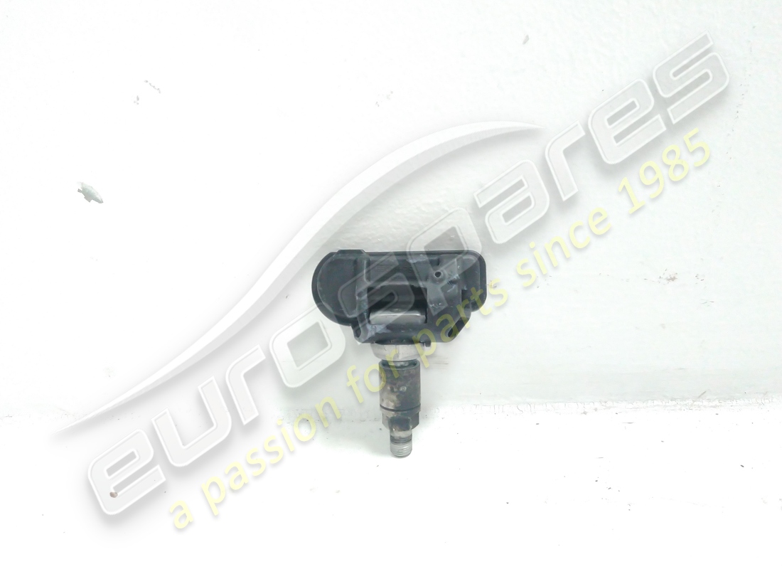 VÁLVULA DE NEUMÁTICO USADA Maserati CON SENSOR DE PRESIÓN. NÚMERO DE PIEZA 670106084 (1)