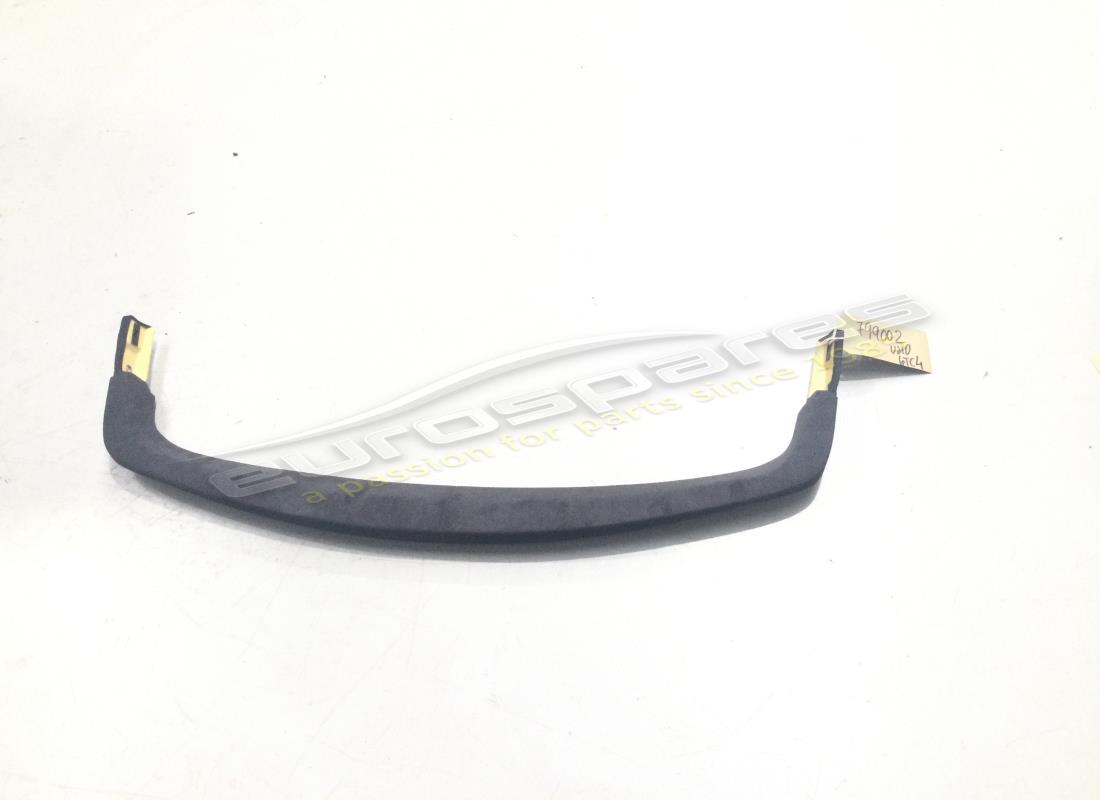 embellecedor superior del porton trasero ferrari usado. número de parte 799002 (1)