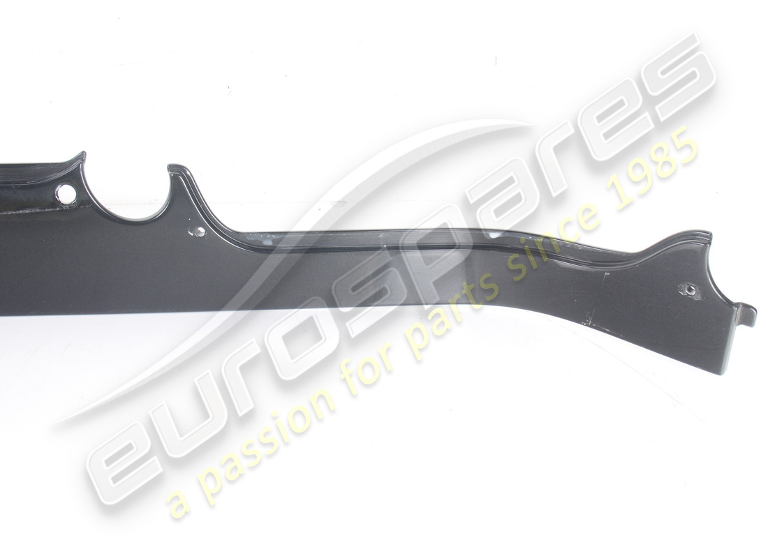 CUBIERTA DE BARRA ANTIVUELCO TRASERA USADA FERRARI. NÚMERO DE PIEZA 66461900 (3) cubierta de barra antivuelco trasera usada ferrari. número de pieza 66461900 (3)