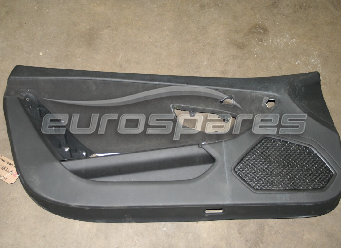 PANEL DE ADORNO DE PUERTA Lamborghini USADO. NÚMERO DE PIEZA 4T2867107N (1)