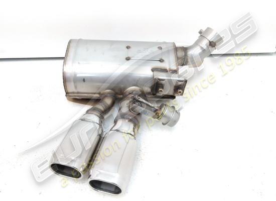 nuevo maserati silenciador trasero derecho número de pieza 204479
