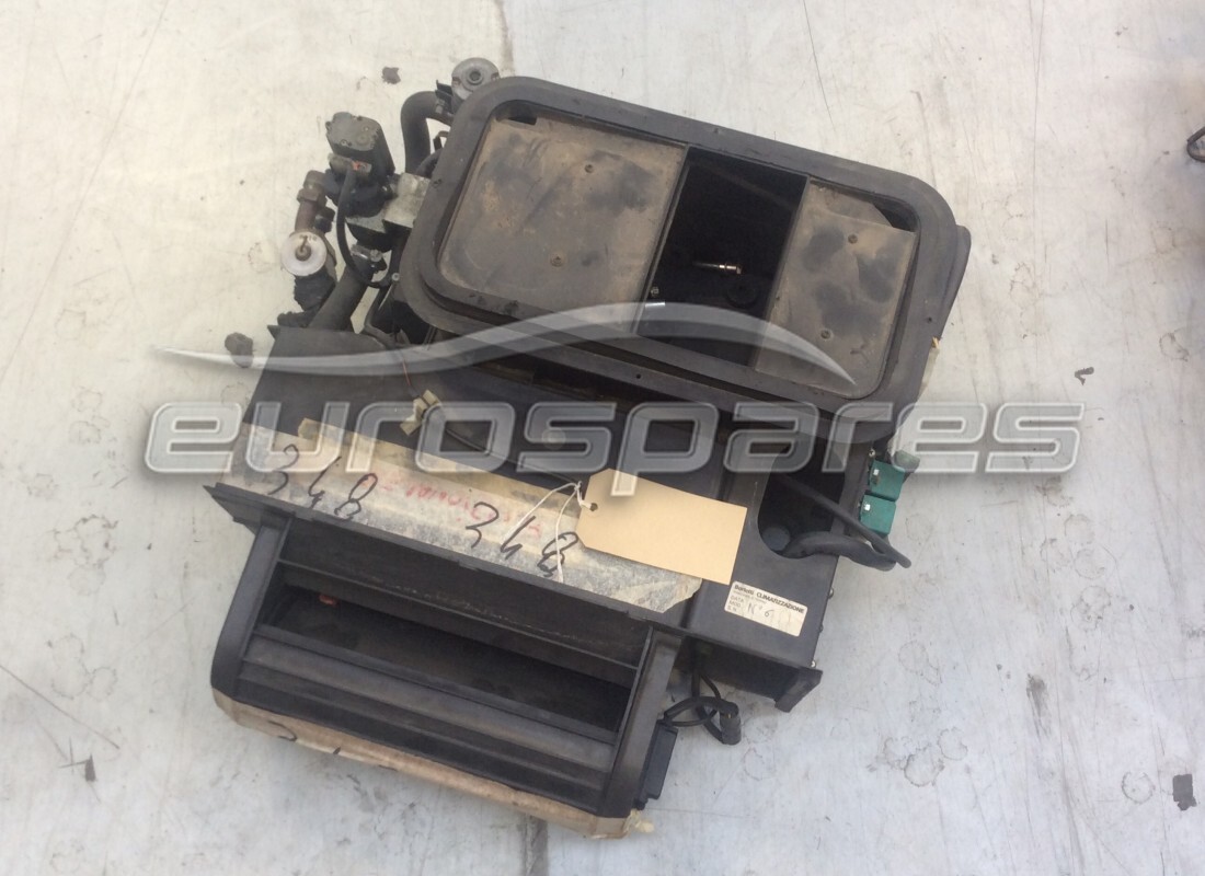 UNIDAD DE AIRE ACONDICIONADO Ferrari USADA LHD. NÚMERO DE PARTE 62417700 (1)