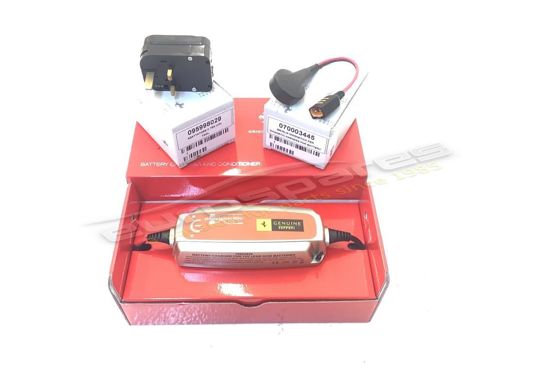 nuevo kit de cargador/acondicionador de batería ferrari (enchufe del reino unido). número de pieza 70003485 (2)