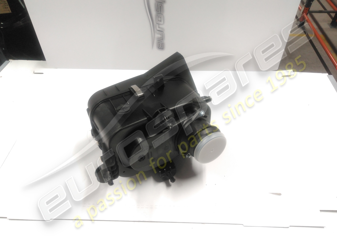 nuevo conjunto de caja de filtro derecho maserati. número de pieza 670038725 (1)