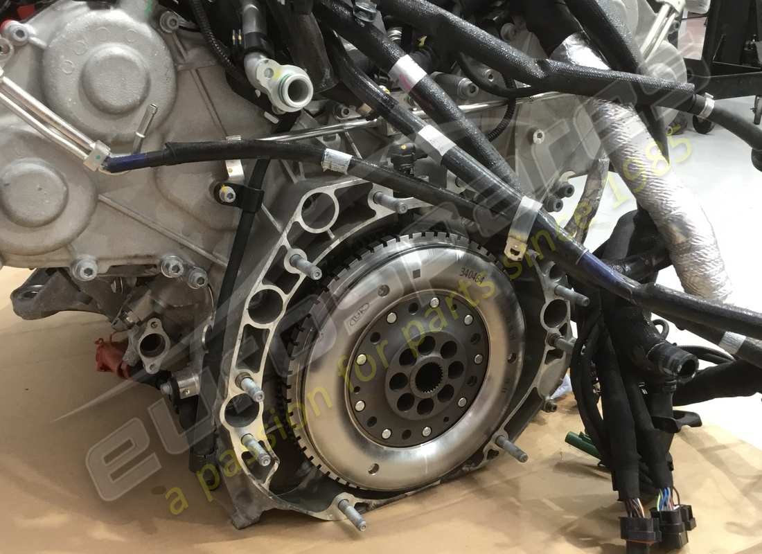motor pista usado ferrari. número de pieza 985000295 (6)