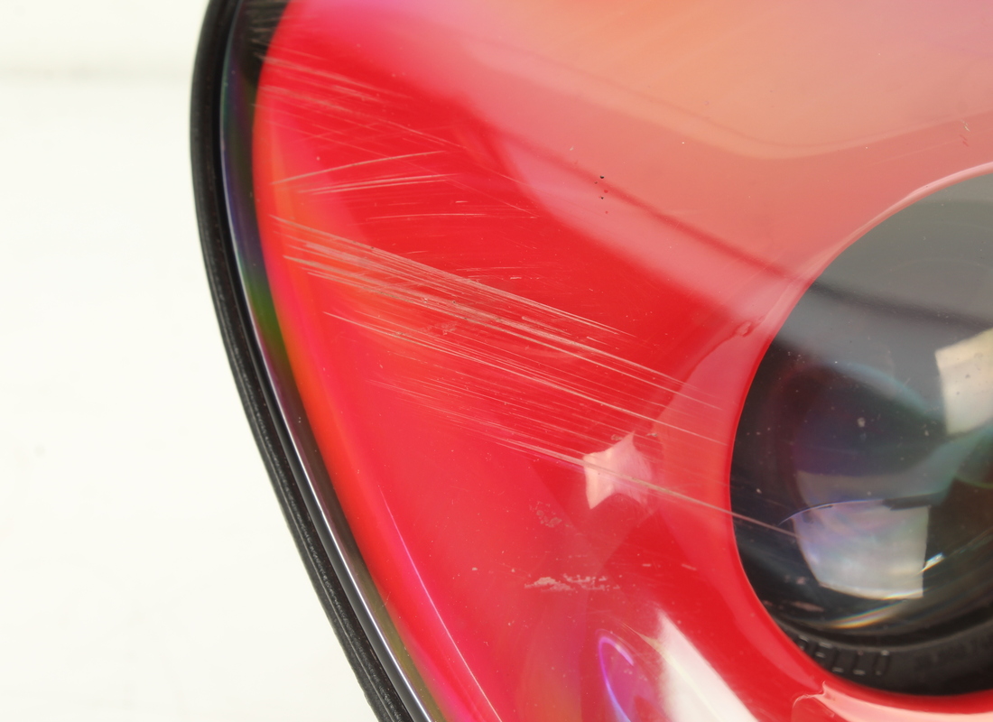 FARO DELANTERO DERECHO FERRARI UTILIZADO LUZ DE CORTE/ALTURA. NÚMERO DE PIEZA 650972.. (2) faro delantero derecho ferrari utilizado luz de corte/altura. número de pieza 650972.. (2)