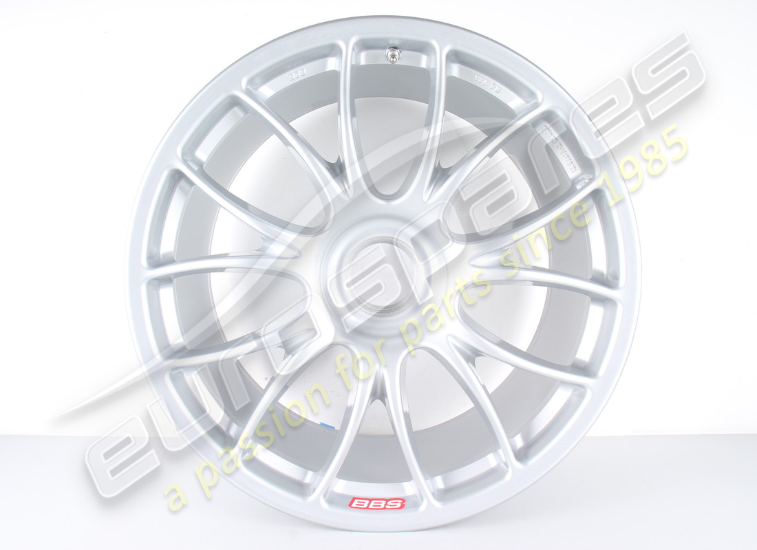 NUEVA LLANTA DE RUEDA TRASERA FERRARI. NÚMERO DE PARTE 220734 (1) nueva llanta de rueda trasera ferrari. número de parte 220734 (1)