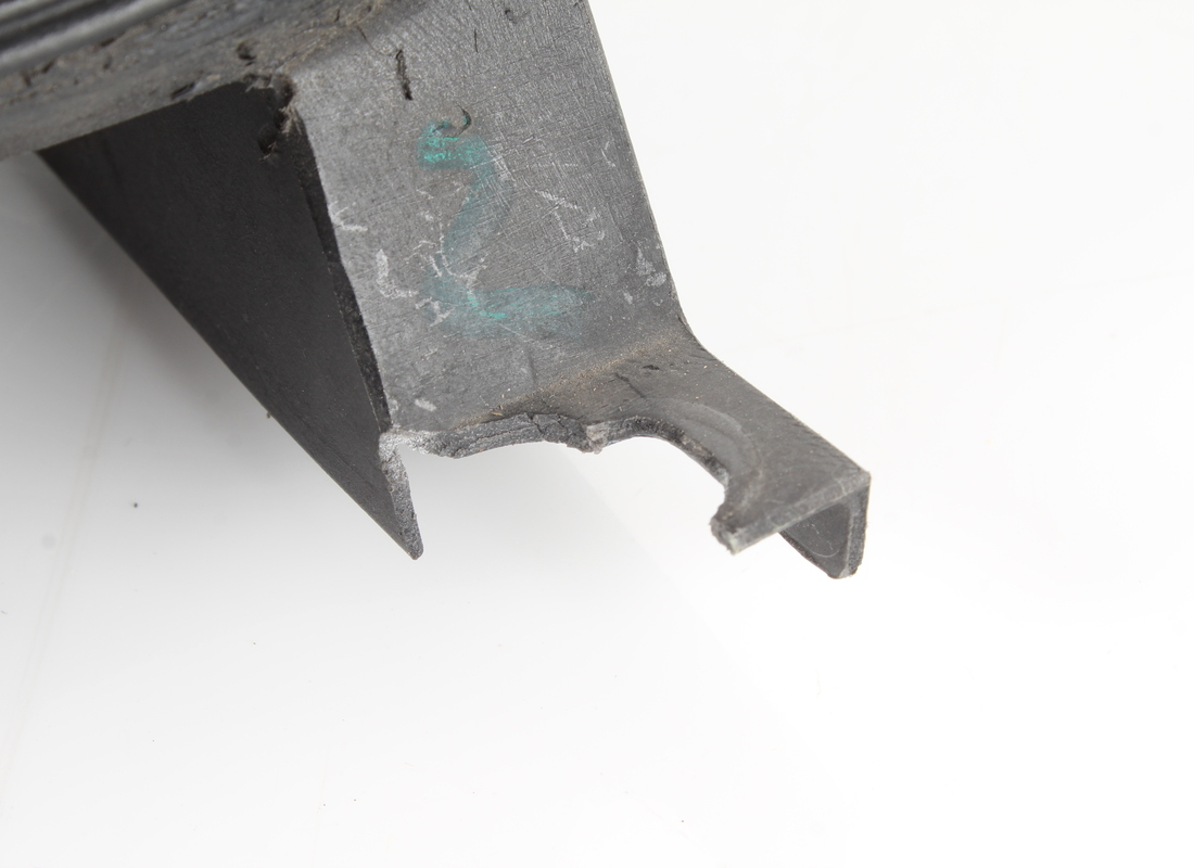 FARO DELANTERO DERECHO FERRARI UTILIZADO LUZ DE CORTE/ALTURA. NÚMERO DE PIEZA 650972.. (3) faro delantero derecho ferrari utilizado luz de corte/altura. número de pieza 650972.. (3)