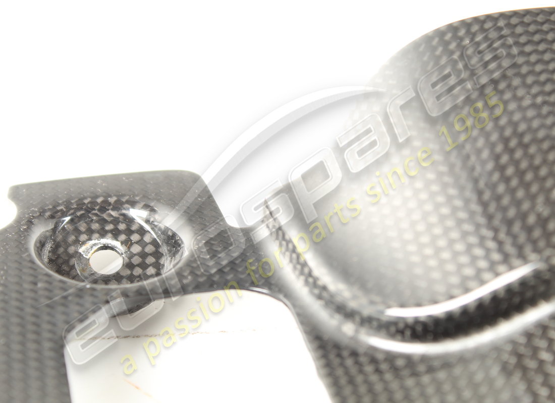 funda central aero activa ferrari usada. número de parte 772143 (4)