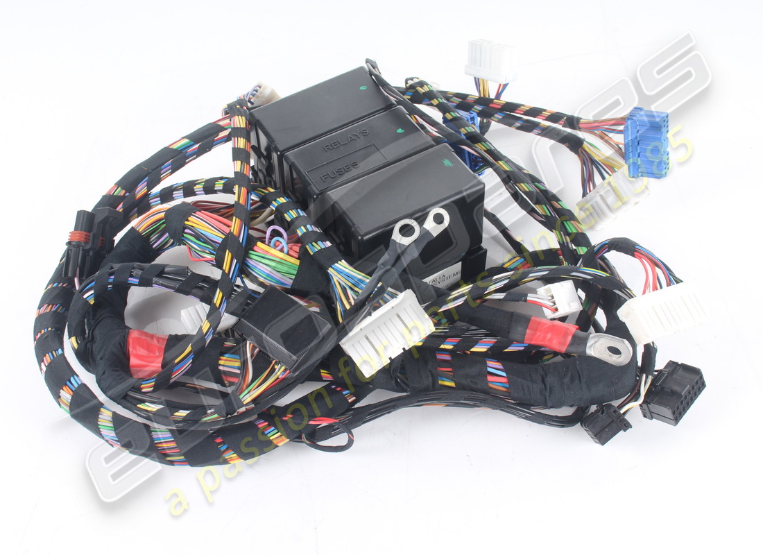 NUEVOS CABLES DEL TÚNEL TRASERO IZQUIERDO FERRARI. NÚMERO DE PIEZA 177914 (1) nuevos cables del túnel trasero izquierdo ferrari. número de pieza 177914 (1)