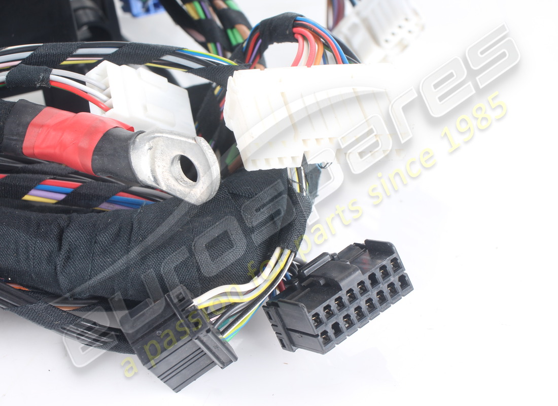 NUEVOS CABLES DEL TÚNEL TRASERO IZQUIERDO FERRARI. NÚMERO DE PIEZA 177914 (4) nuevos cables del túnel trasero izquierdo ferrari. número de pieza 177914 (4)