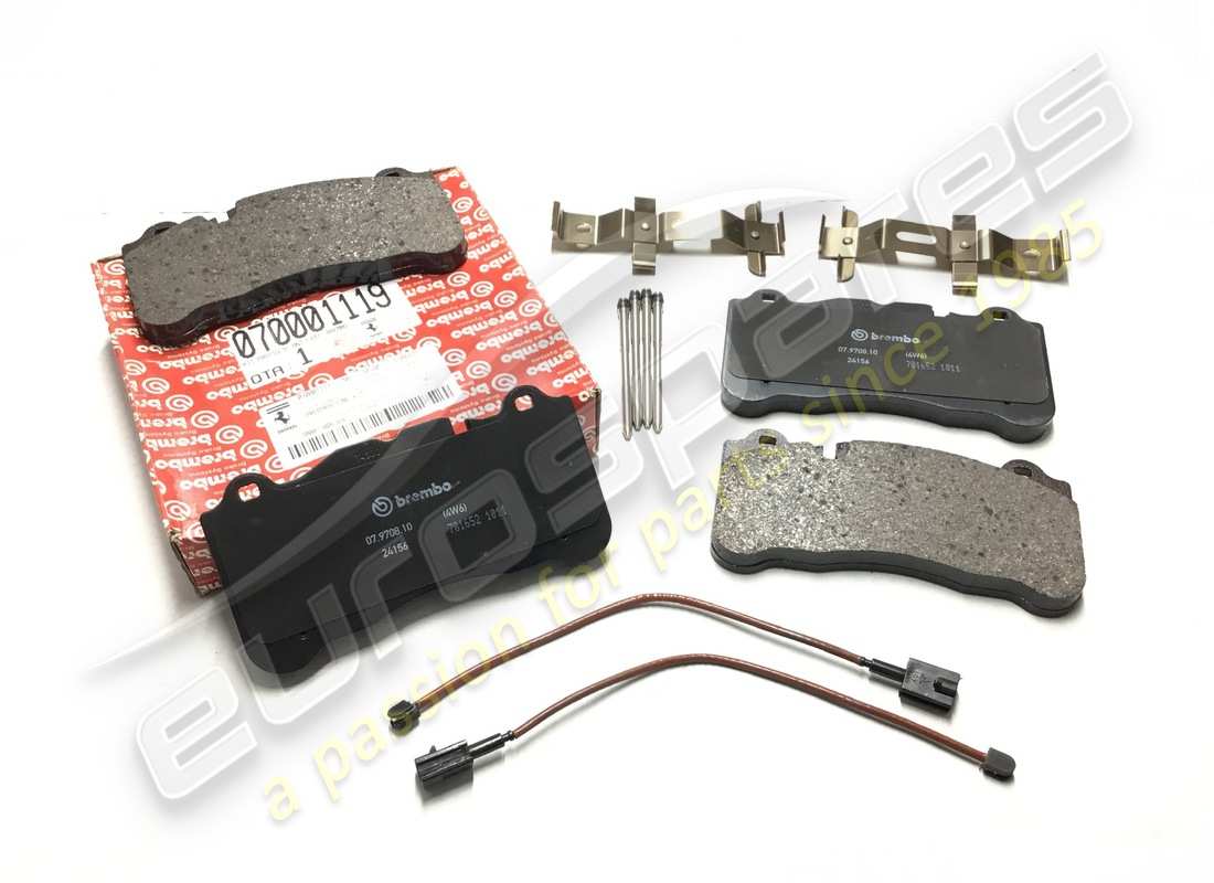 nuevo kit de pastillas delanteras carbonocerámicas ferrari. número de pieza 70001119 (1)