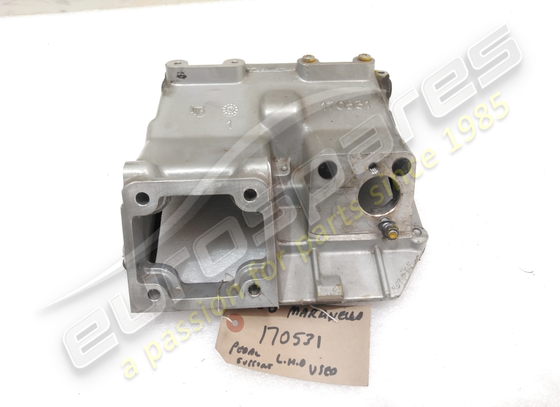 SOPORTE DE PEDAL Ferrari USADO. NÚMERO DE PARTE 170531 (1)