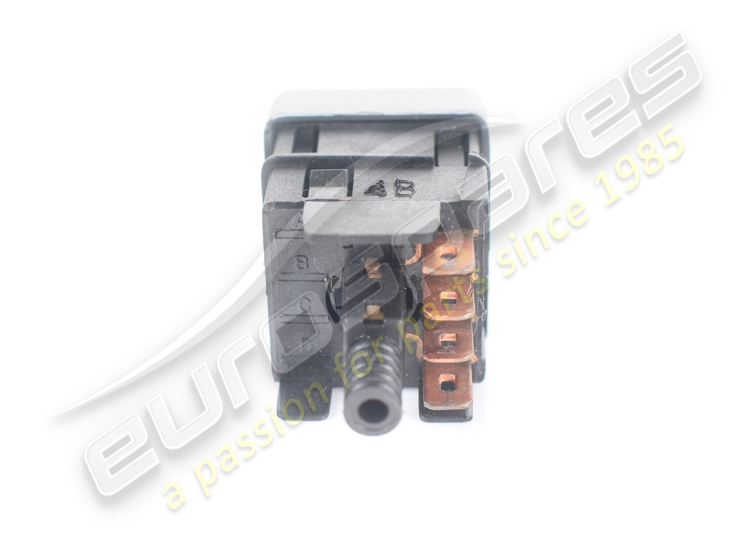 INTERRUPTOR FERRARI USADO. NÚMERO DE PARTE 153092 (4) interruptor ferrari usado. número de parte 153092 (4)