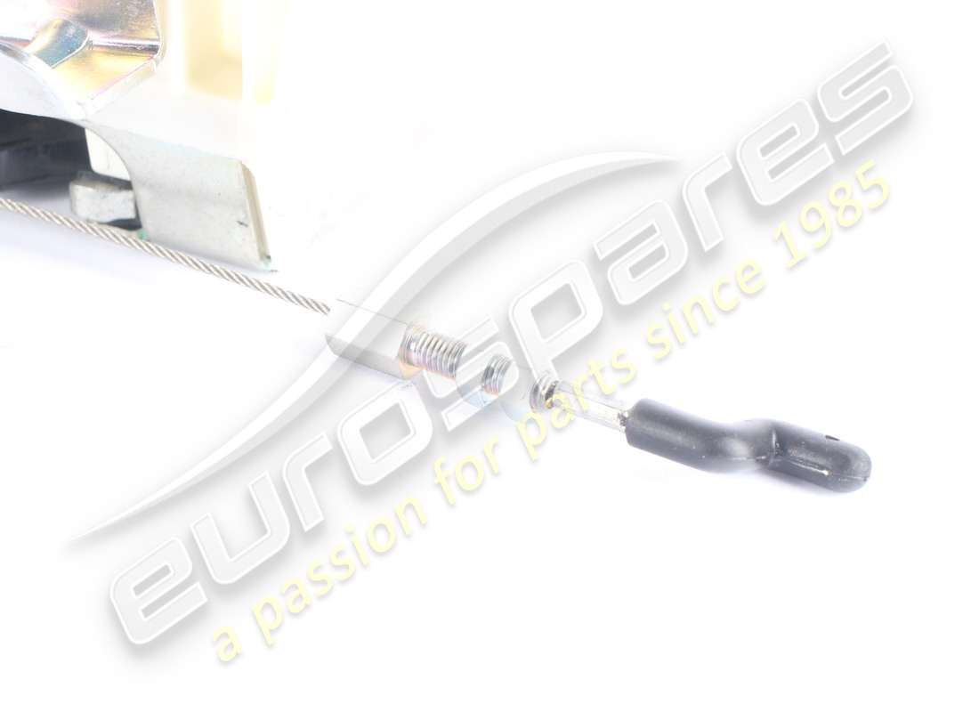 NUEVA CERRADURA DE PUERTA DERECHA COMPLETA FERRARI. NÚMERO DE PIEZA 69998000 (5) nueva cerradura de puerta derecha completa ferrari. número de pieza 69998000 (5)