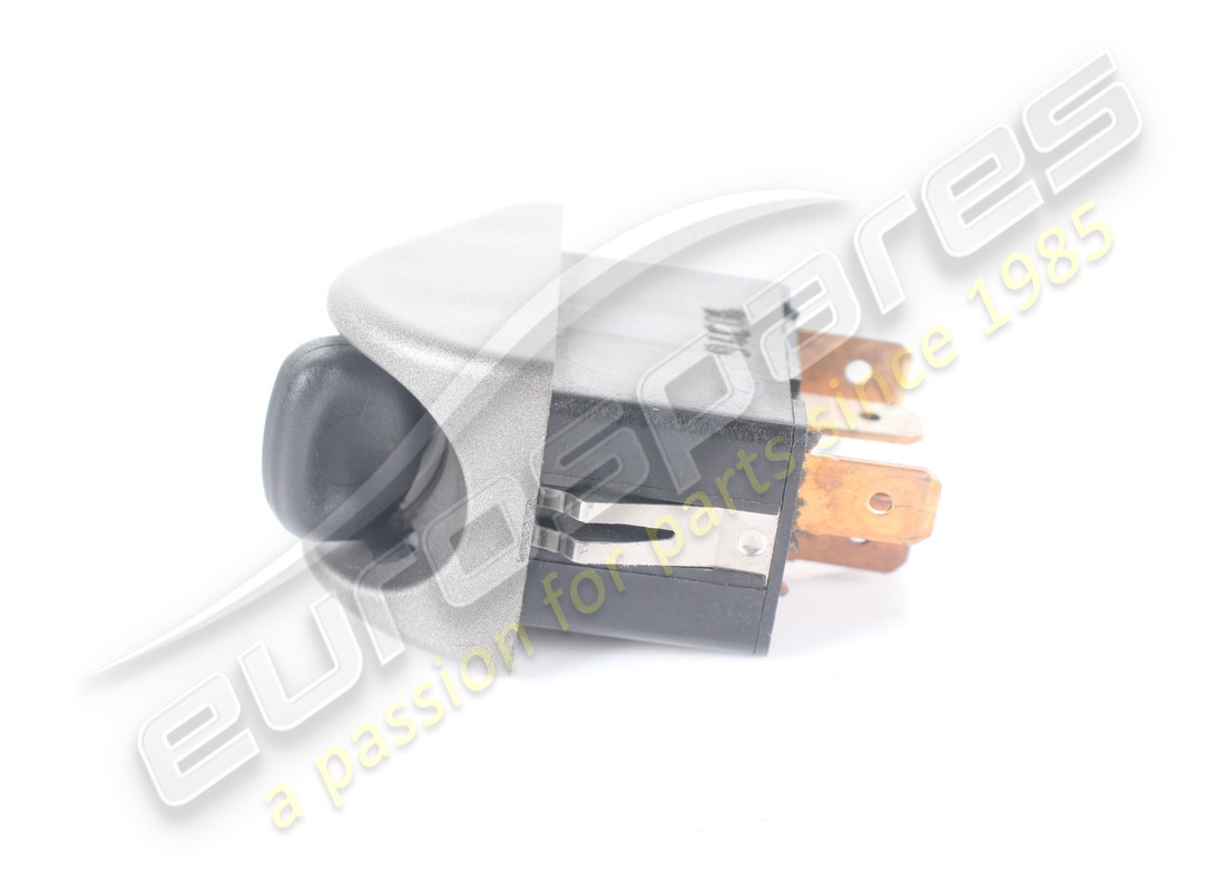 INTERRUPTOR DE LUZ INTERIOR USADO FERRARI. NÚMERO DE PIEZA 153123 (3) interruptor de luz interior usado ferrari. número de pieza 153123 (3)